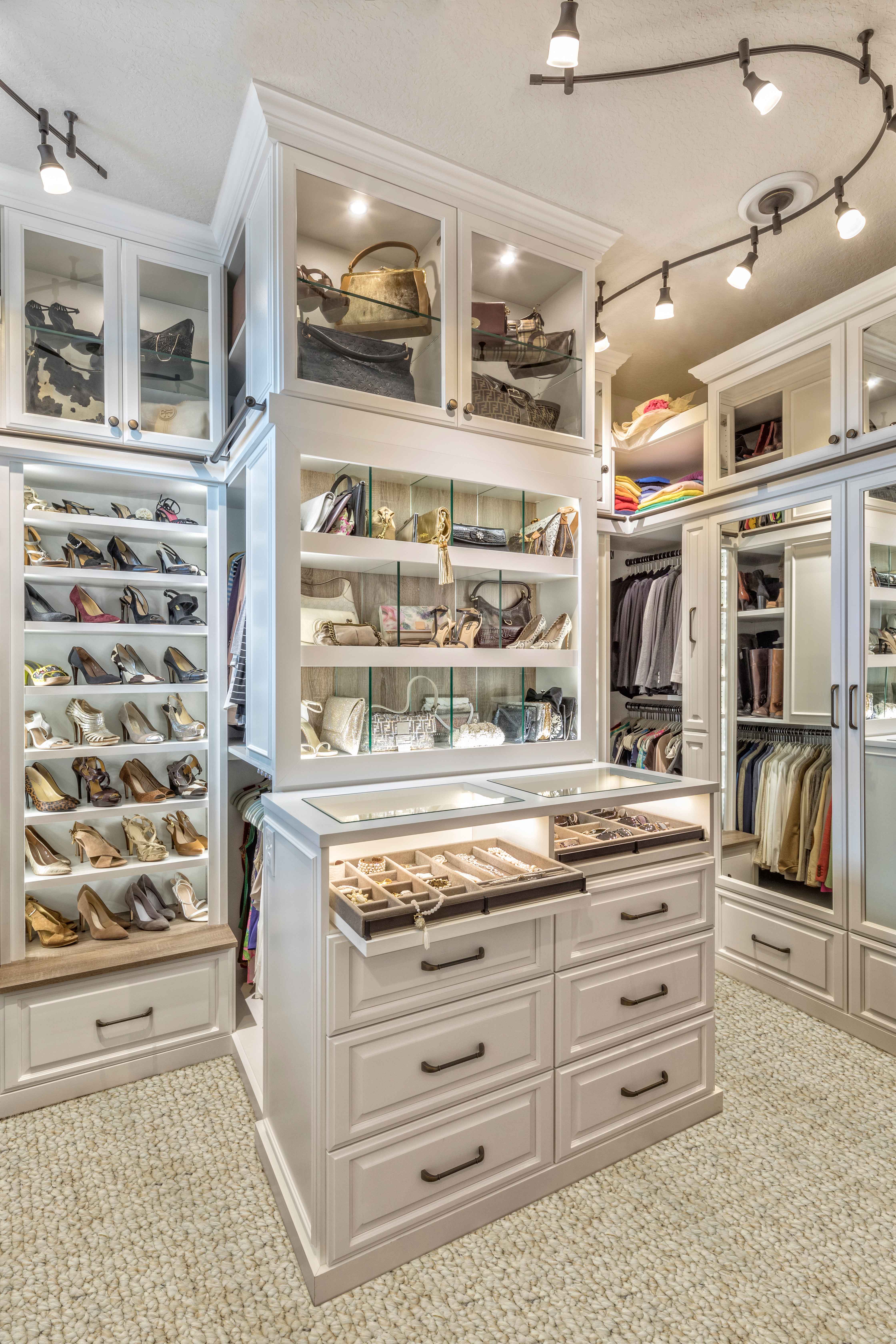 Four Basic Strategies To Create The Perfect Curated Walk in Closet 