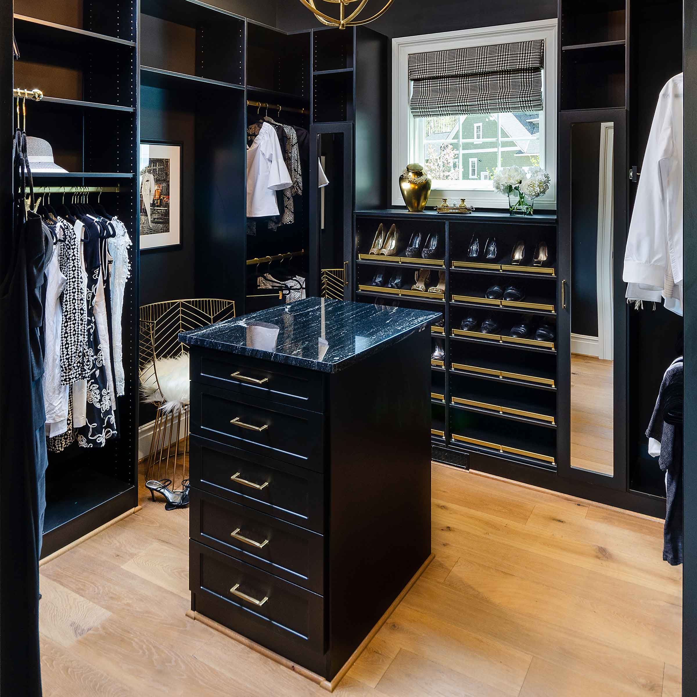 Custom closets, pantries and storage solutions - Top South