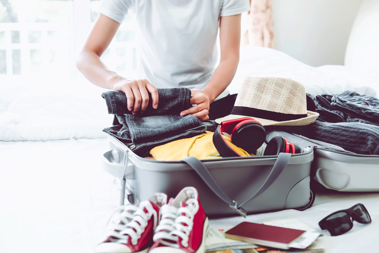 8 Clothes Packing Tips for Your Next Move | Closet Factory